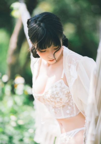 詹妮弗的肉体在线观看