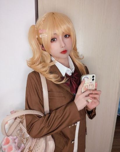 迪拜的女孩在线播放